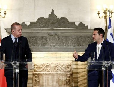 Α. Τσίπρας: Από την «ερμηνεία» του Π. Παυλόπουλου πήγε στον «εκσυγχρονισμό» της Λωζάνης!- «Λάου λάου» το πάνε... (upd)